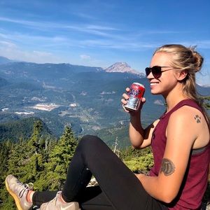 Meet your Posher, Jade